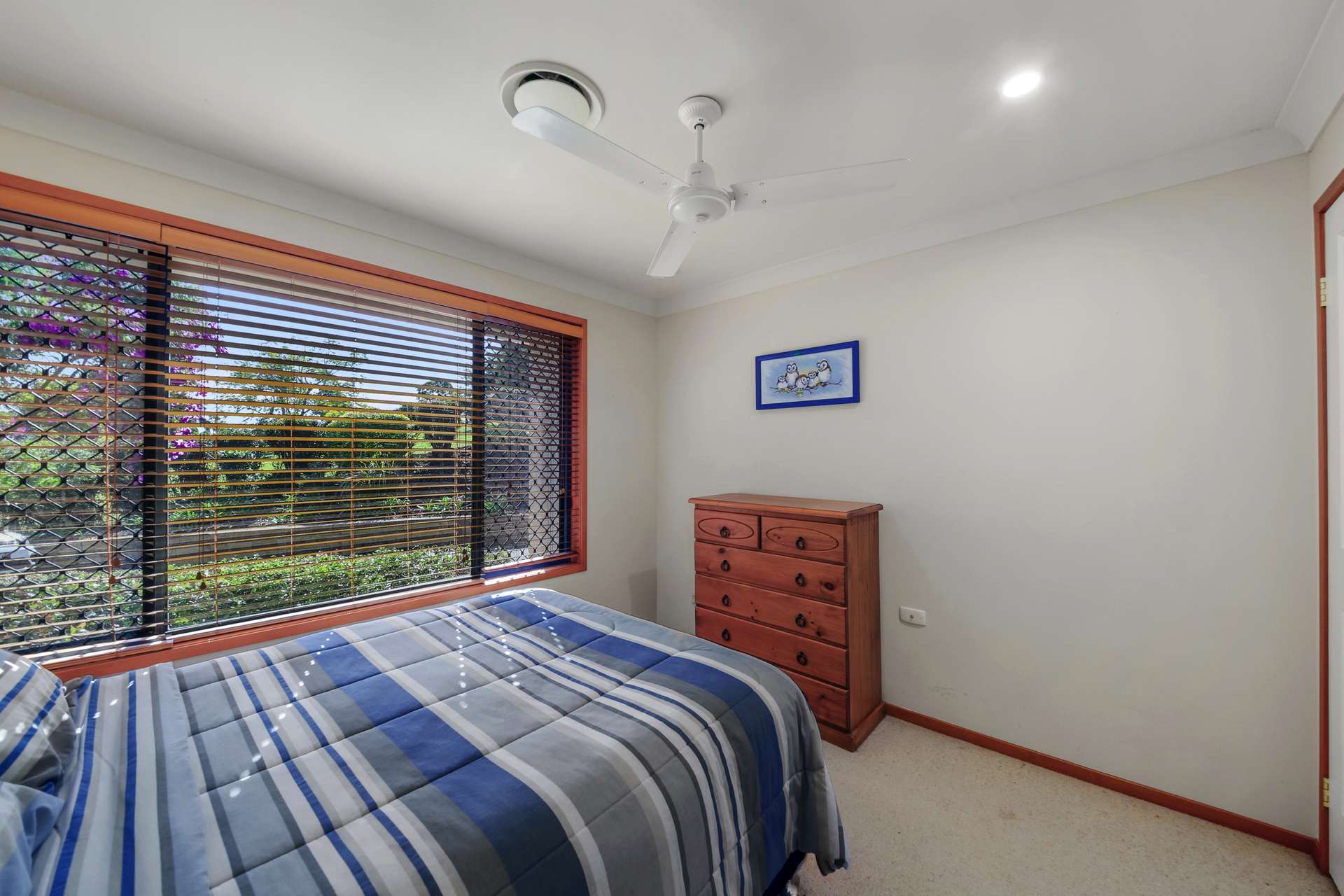 10 Fantail Crescent, Cooroy For Sale by Farmbuy.com - image 19