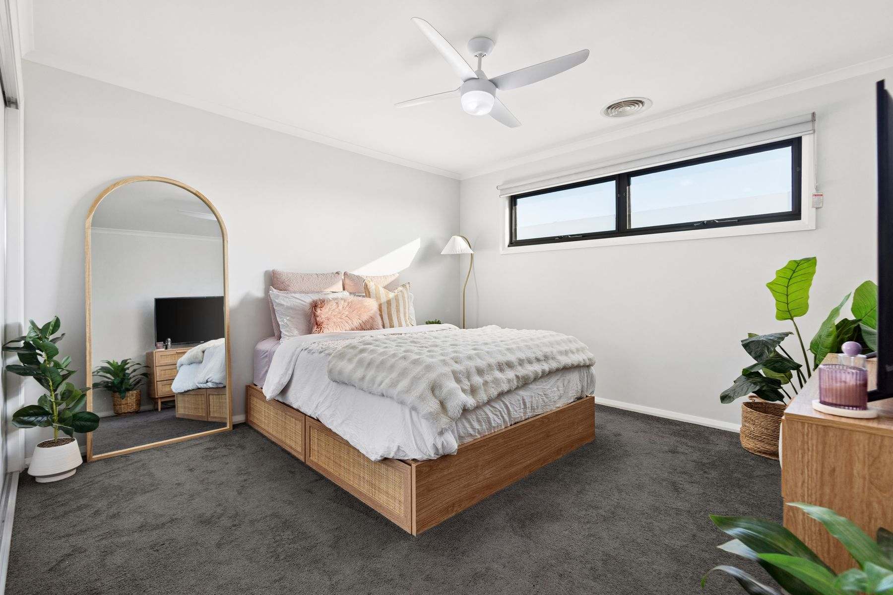 9 Lorne Terrace, Flora Hill For Sale by Farmbuy.com - image 9