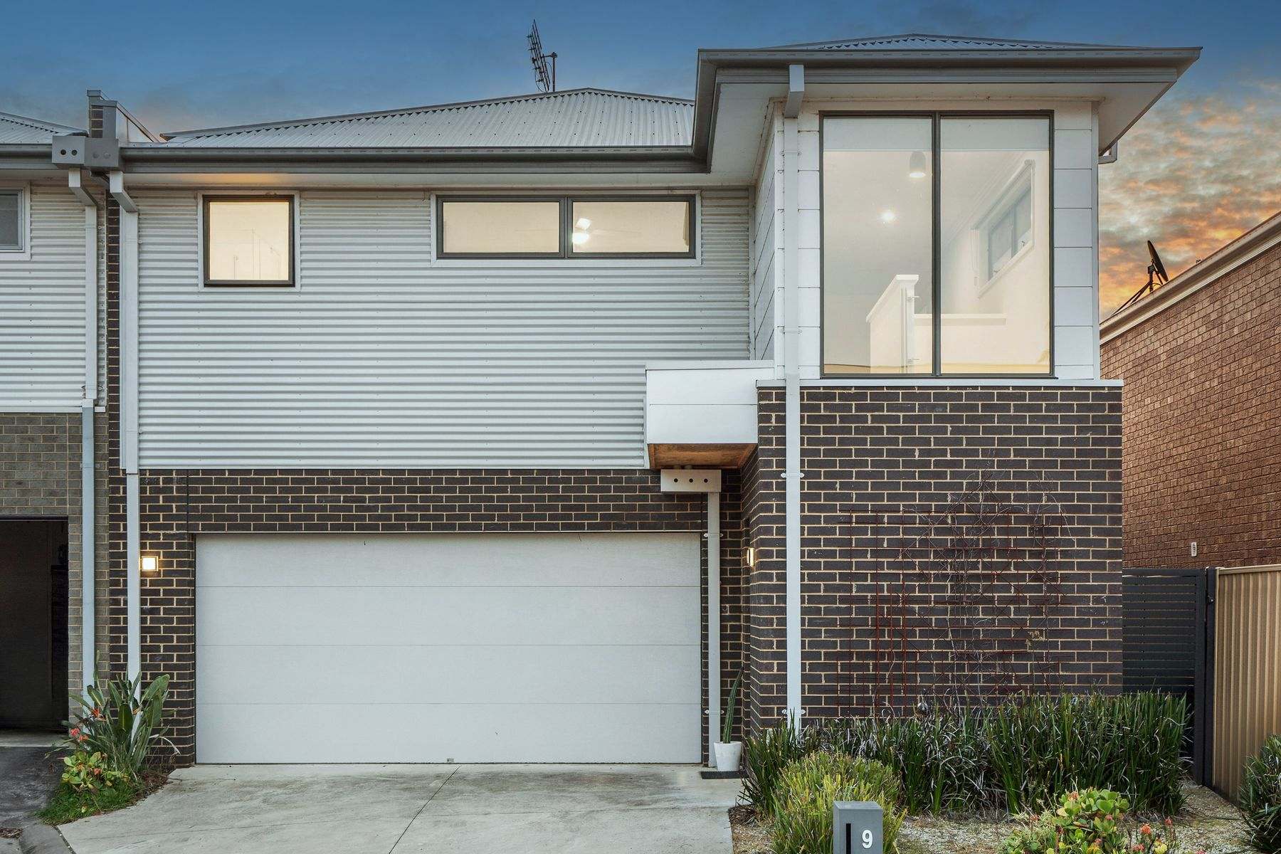 9 Lorne Terrace, Flora Hill For Sale by Farmbuy.com - image 12