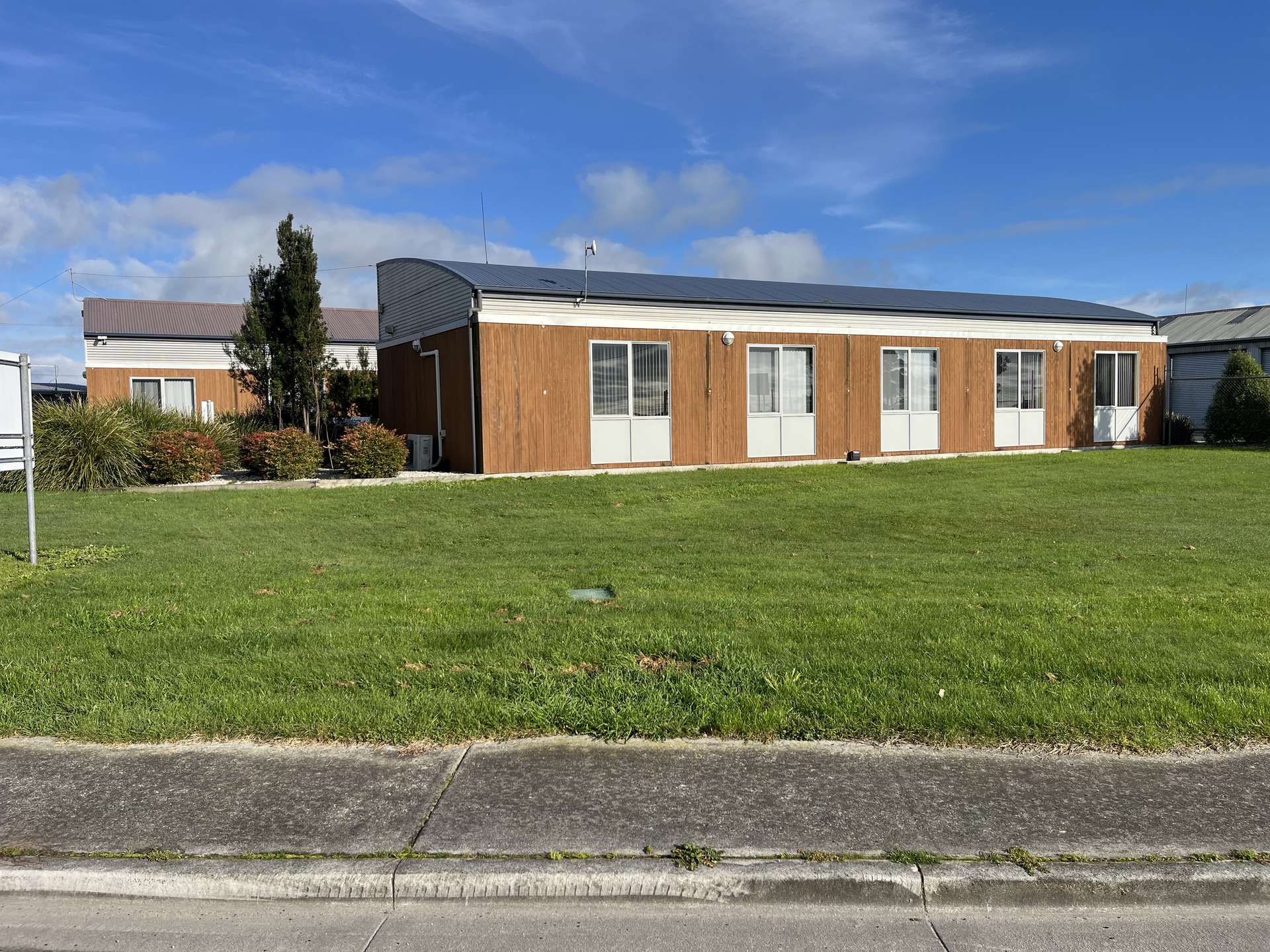 4 - 12 West Esplanade, Smithton For Sale by Farmbuy.com - image 1