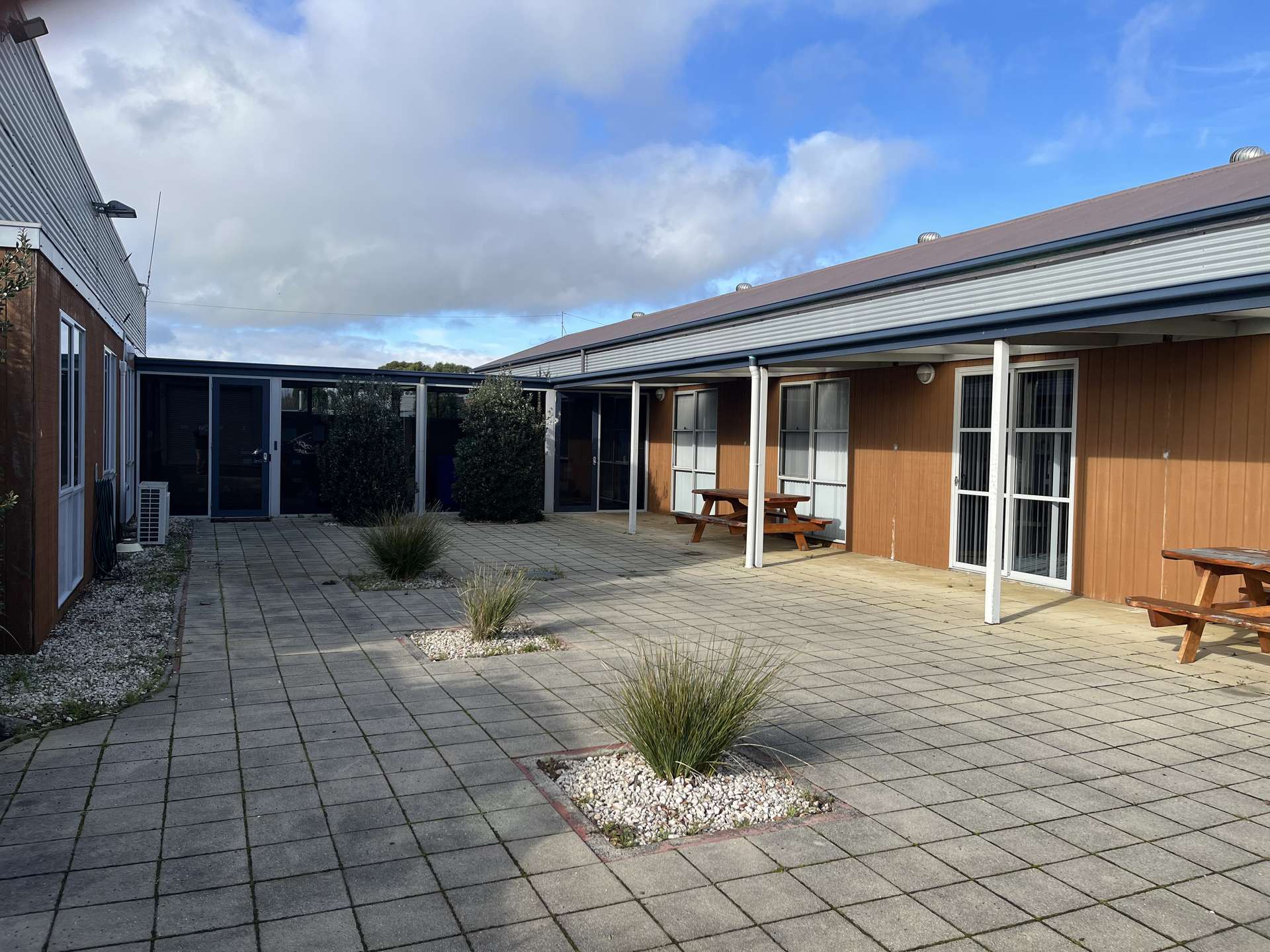 4 - 12 West Esplanade, Smithton For Sale by Farmbuy.com - image 6
