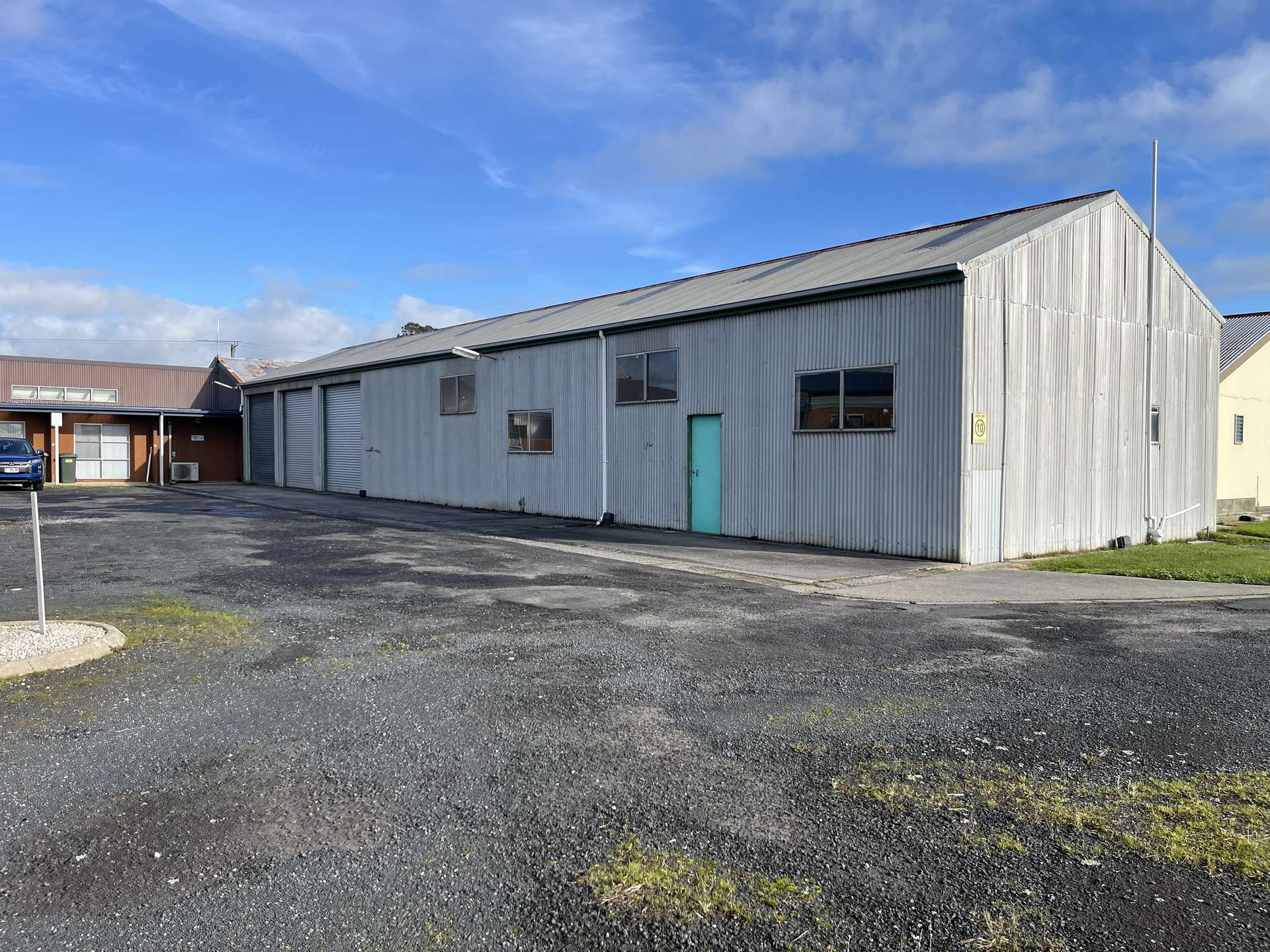 4 - 12 West Esplanade, Smithton For Sale by Farmbuy.com - image 2