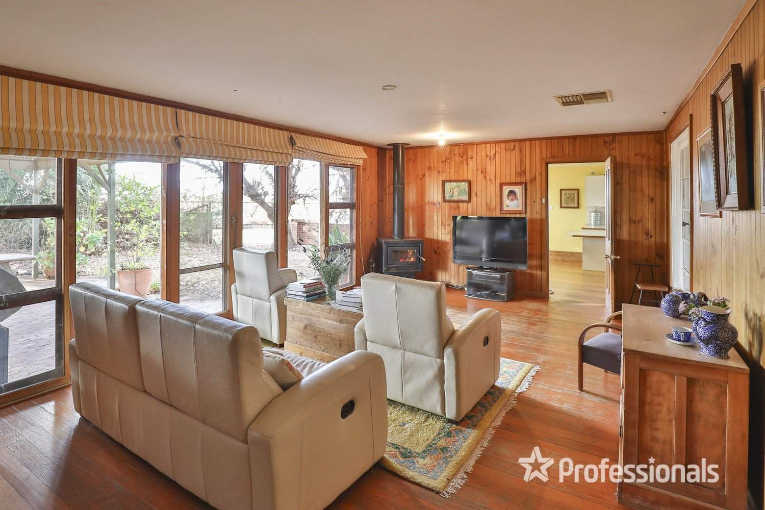 248 Sunnycliffs Crescent, Red Cliffs For Sale by Farmbuy.com - image 13