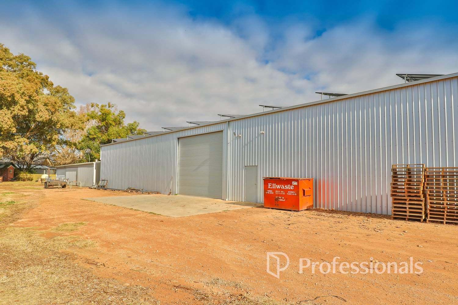 248 Sunnycliffs Crescent, Red Cliffs For Sale by Farmbuy.com - image 3