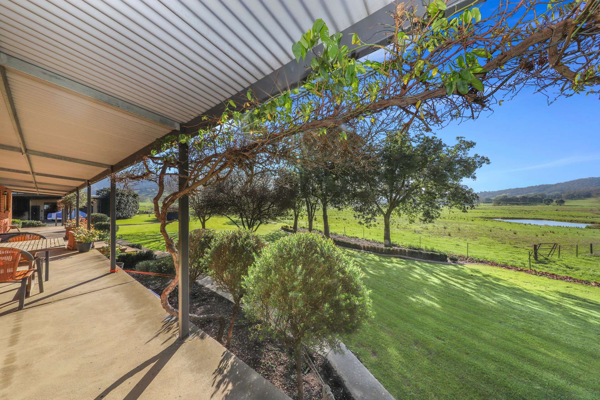 2/66 Whatmans Lane, Tumut For Sale by Farmbuy.com - image 3
