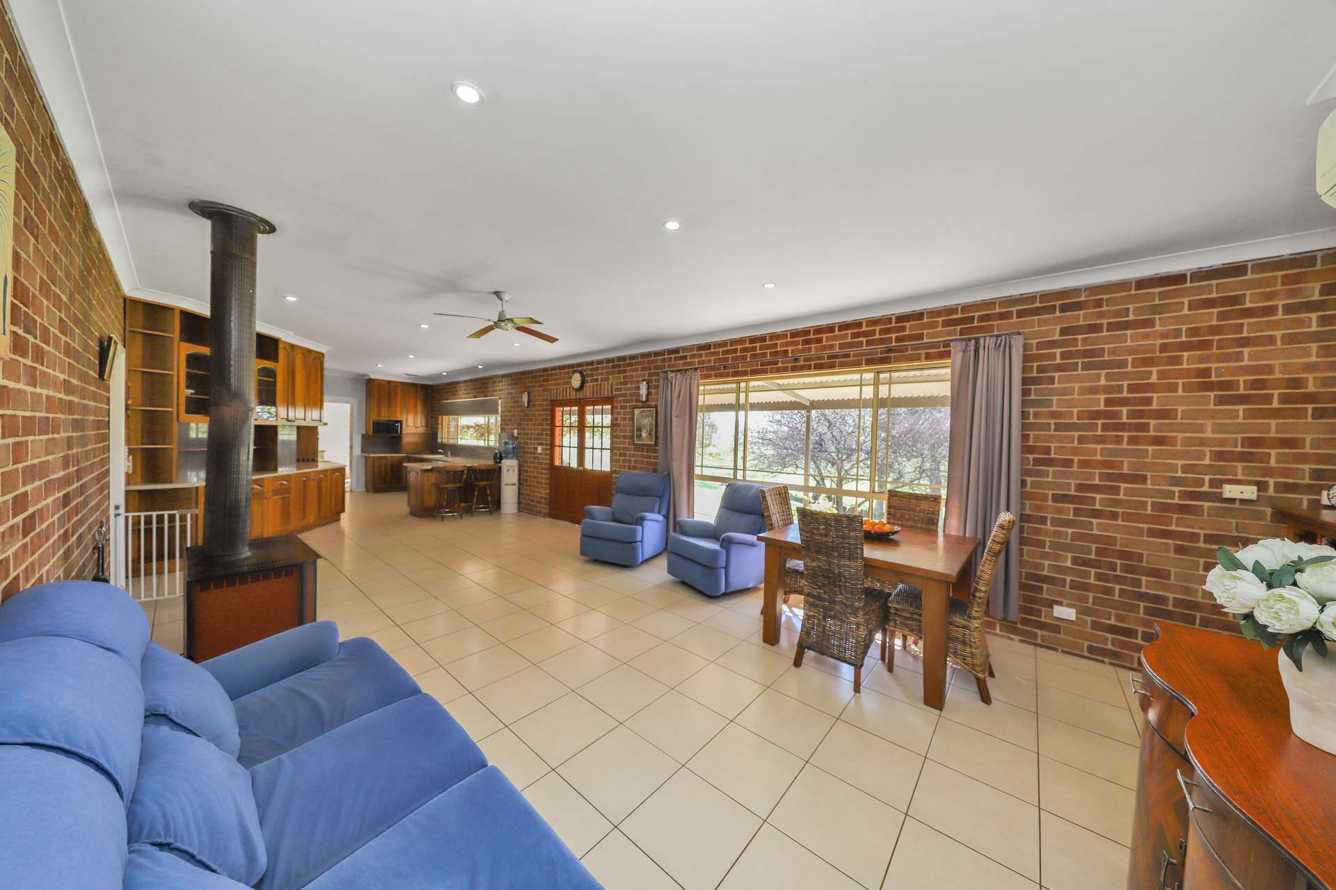 2/66 Whatmans Lane, Tumut For Sale by Farmbuy.com - image 5