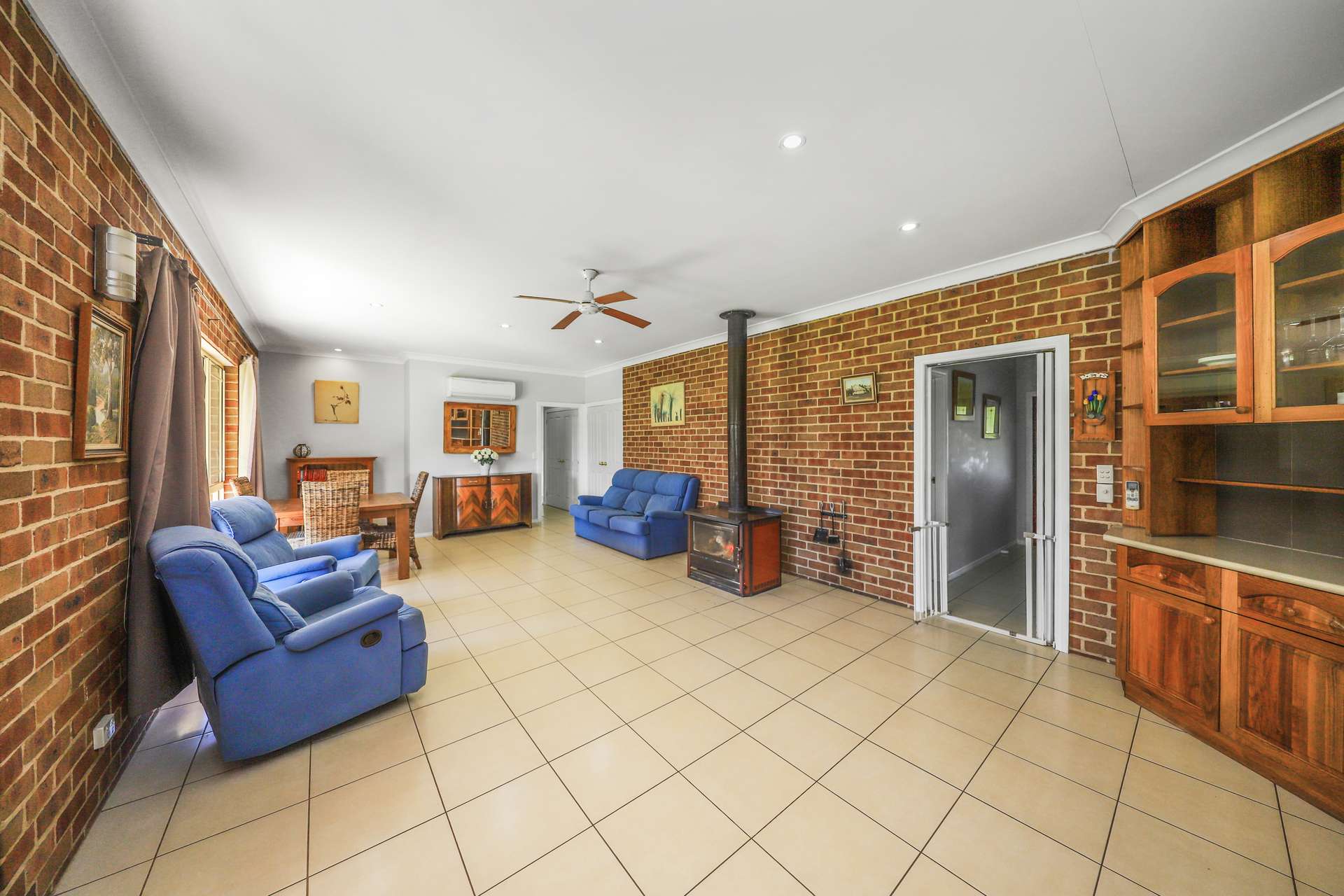 2/66 Whatmans Lane, Tumut For Sale by Farmbuy.com - image 4