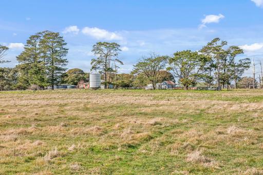 Farm Auction - NSW - Barry - 2799 - Develop or Enjoy the Rural Lifestyle 