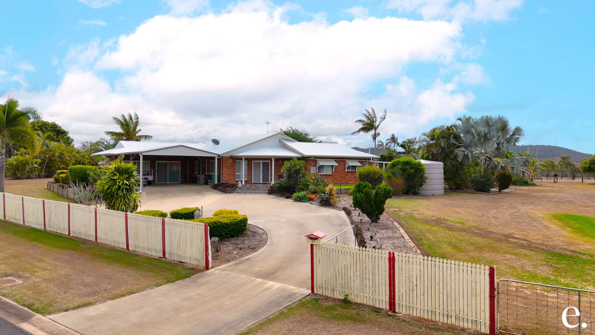27-31 Constance Avenue, Rockyview For Sale by Farmbuy.com - image 1