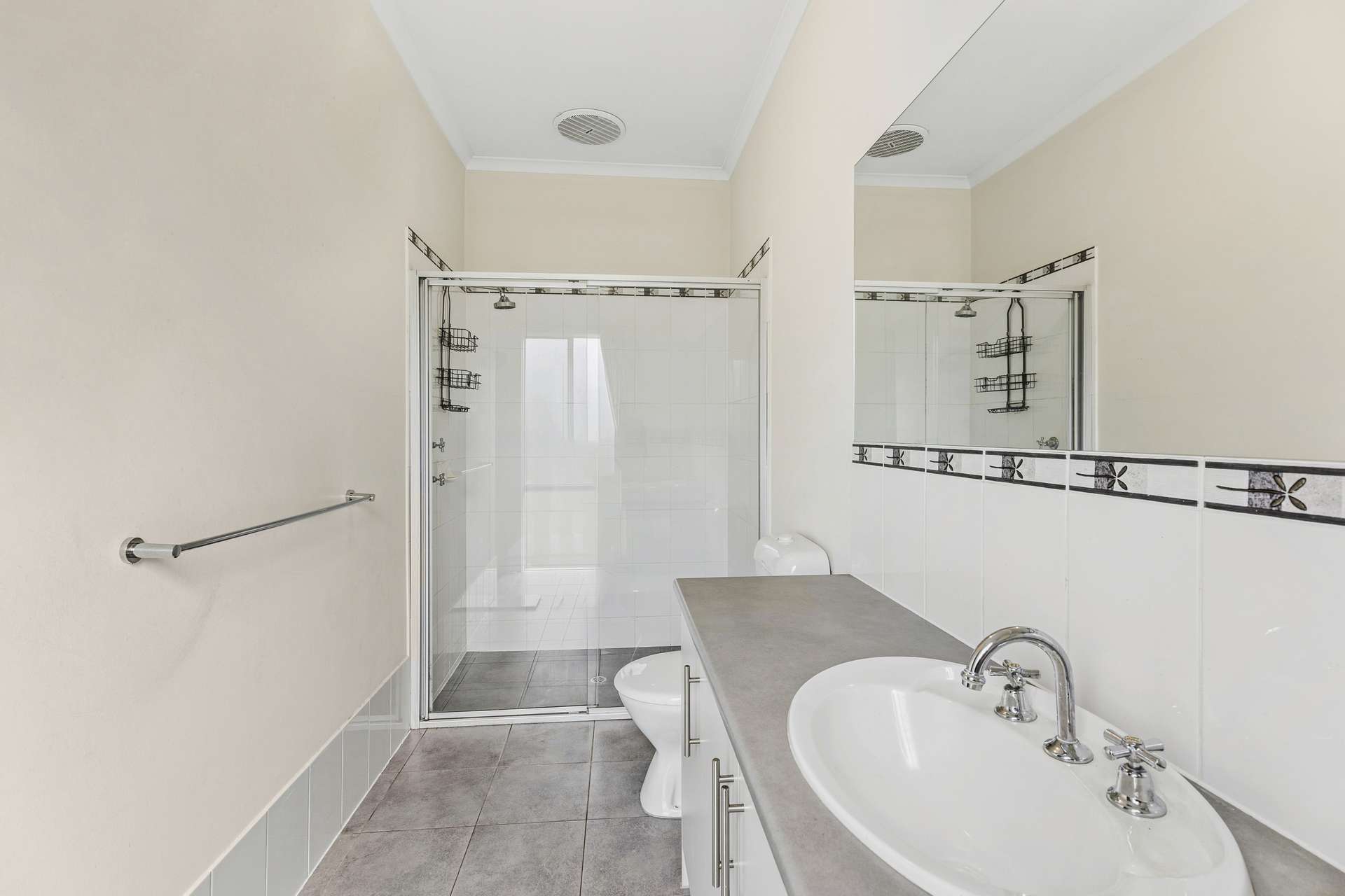 57 Links Road, Brownlow Ki For Sale by Farmbuy.com - image 12