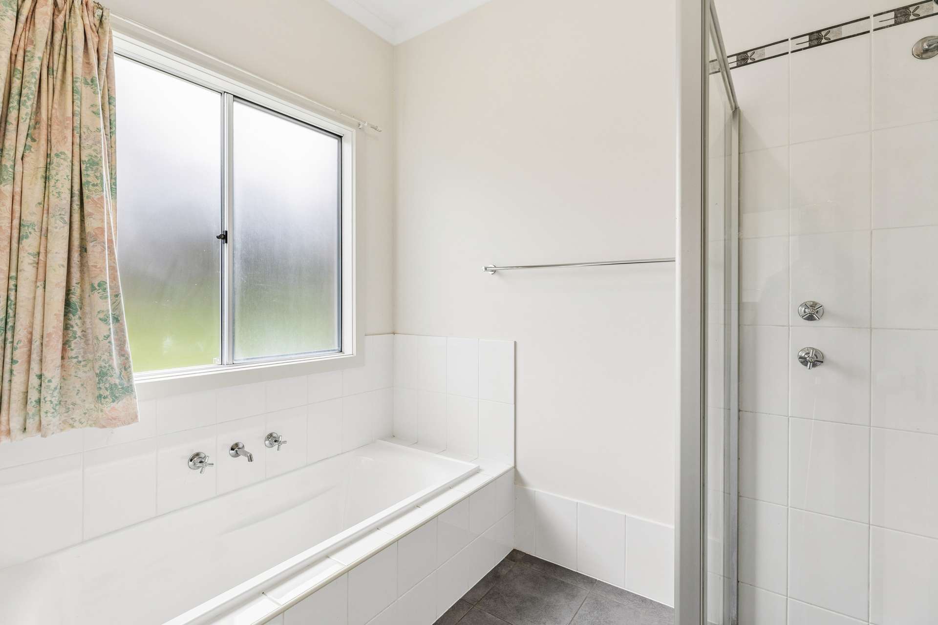 57 Links Road, Brownlow Ki For Sale by Farmbuy.com - image 16