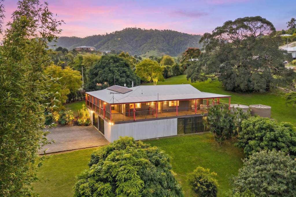 22 Highfield Drive, Chatsworth QLD 4570