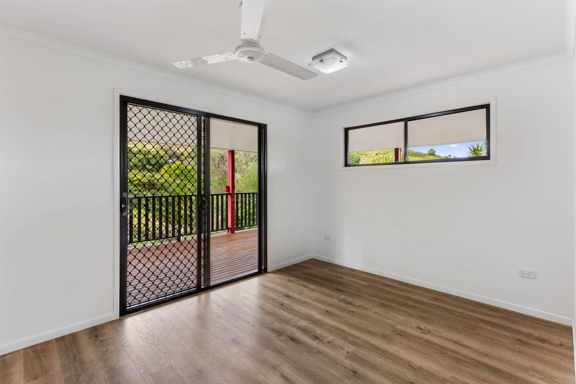 22 Highfield Drive, Chatsworth For Sale by Farmbuy.com - image 17