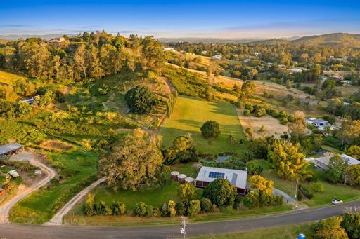 22 Highfield Drive, Chatsworth QLD 4570