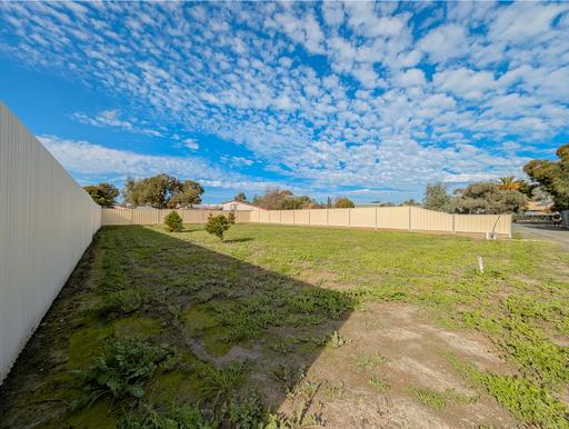 Farm For Sale - VIC - Kerang - 3579 - Private & Convenient Vacant Allotment ready for your next build 