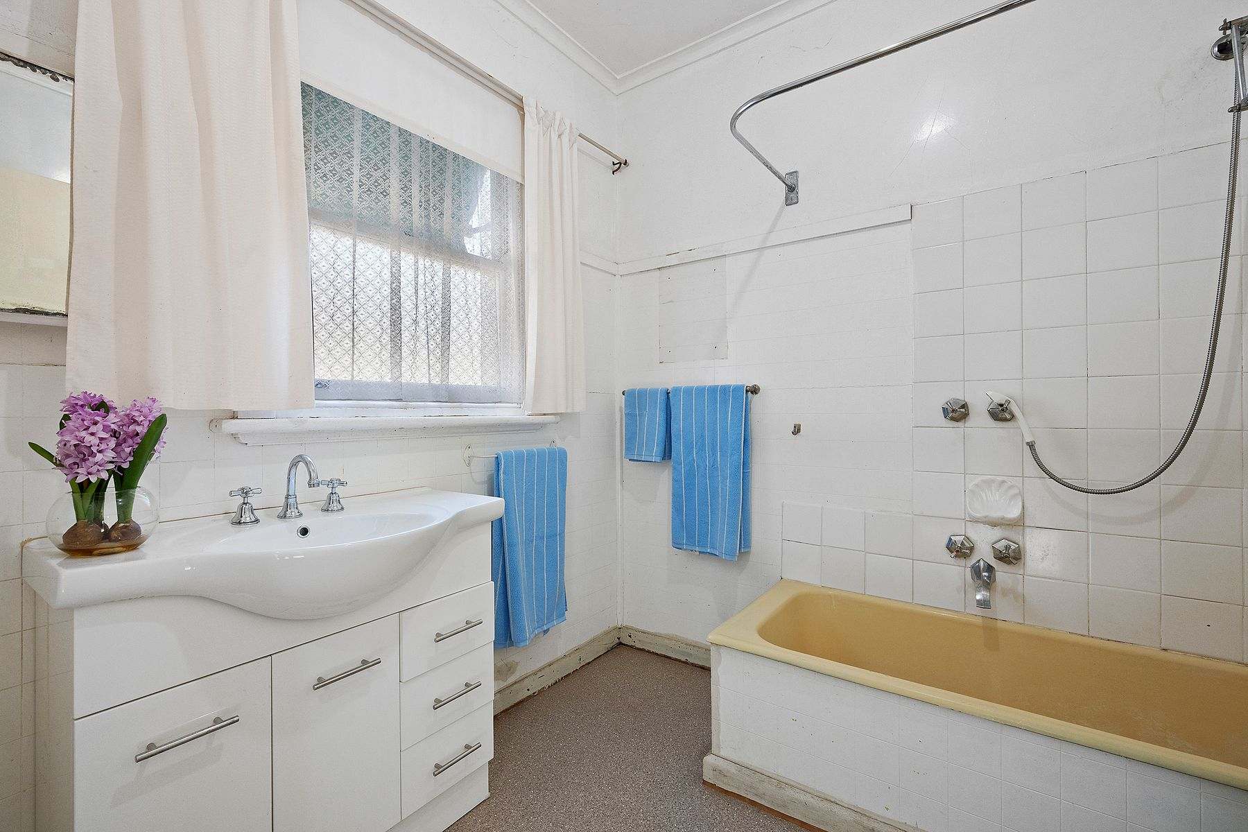 195 Native Gully Crescent, Eppalock For Sale by Farmbuy.com - image 6