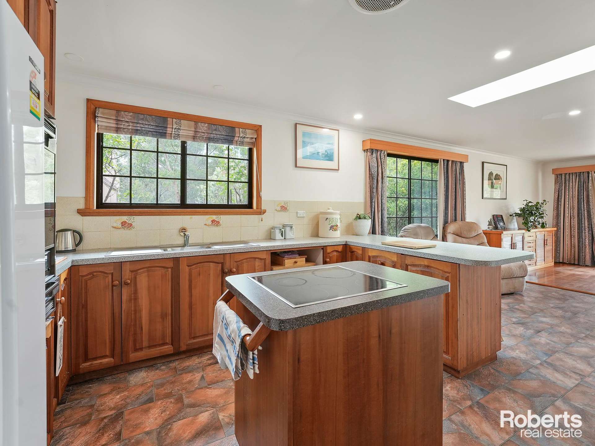 21503 Tasman Highway, Four Mile Creek For Sale by Farmbuy.com - image 6