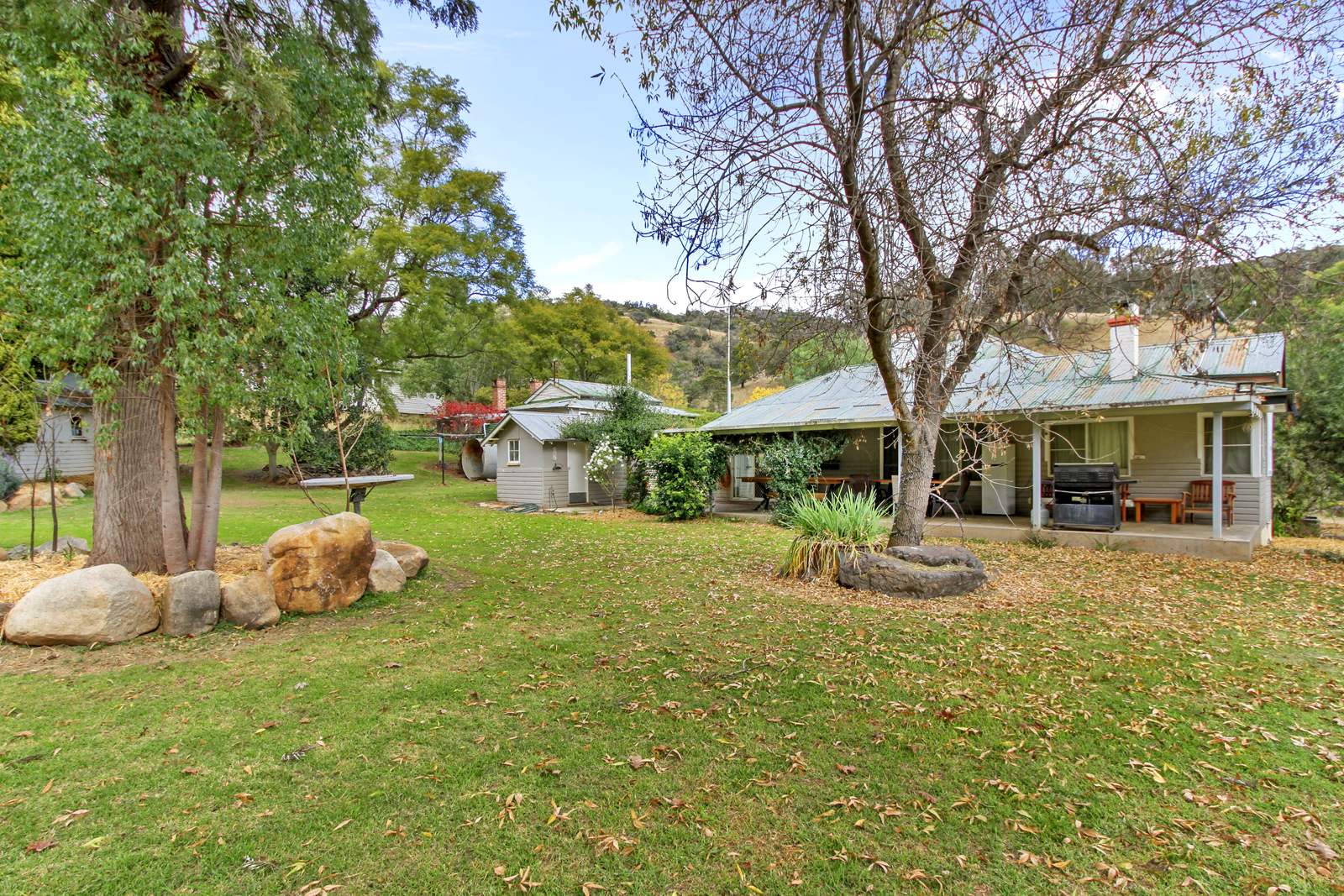 "Spring Valley" 2707 Glen Barra Road, Manilla For Sale by Farmbuy.com - image 16