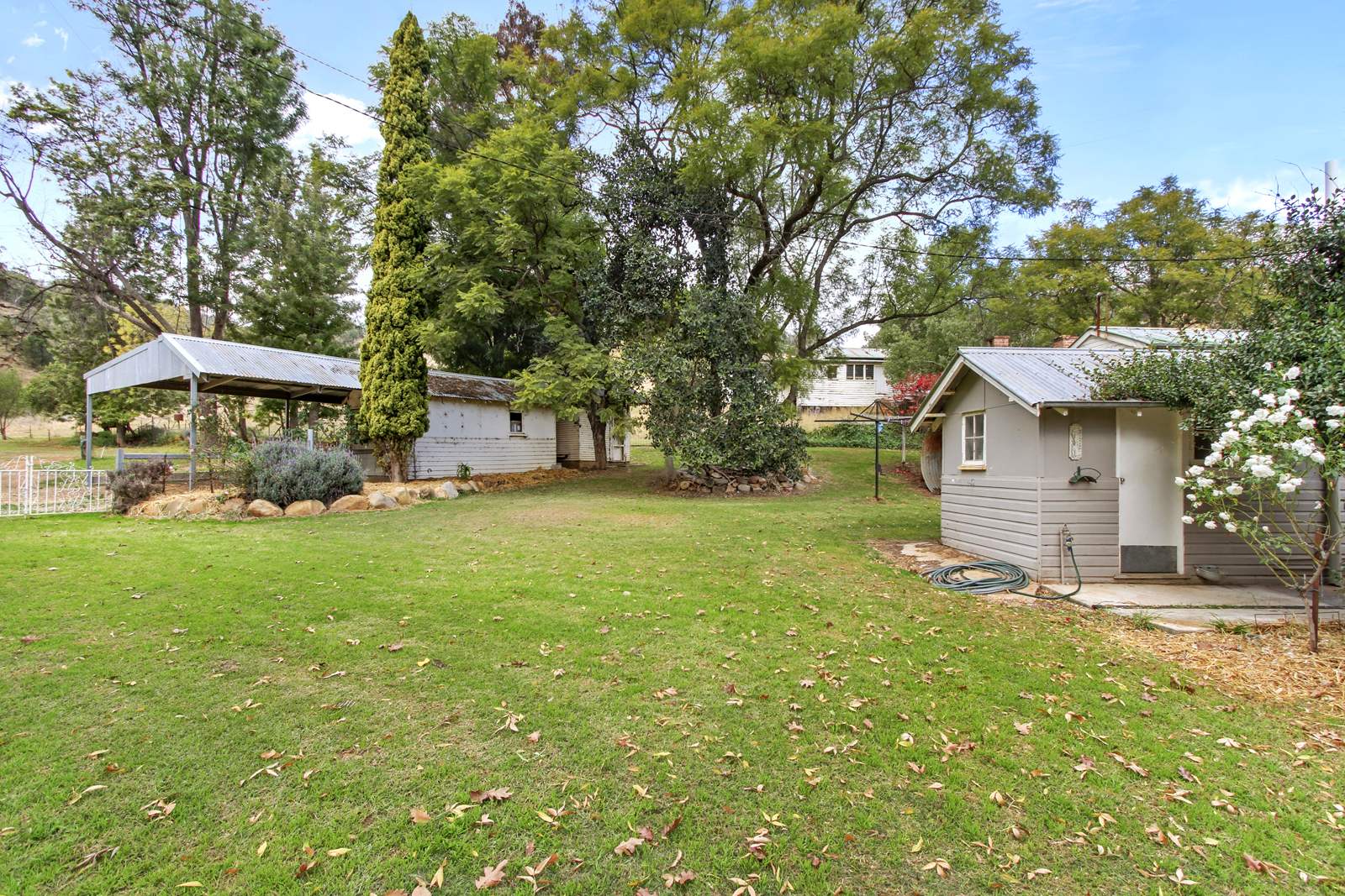 "Spring Valley" 2707 Glen Barra Road, Manilla For Sale by Farmbuy.com - image 17