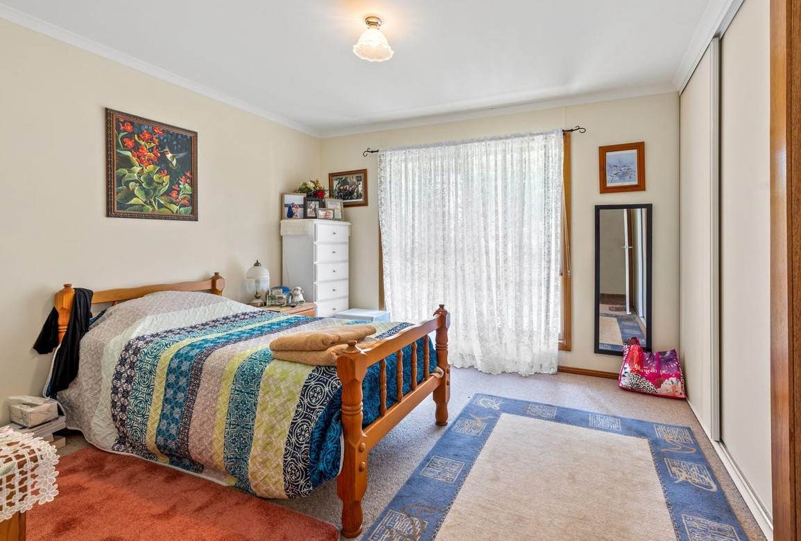 202 Pattersons Lane, Young For Sale by Farmbuy.com - image 11