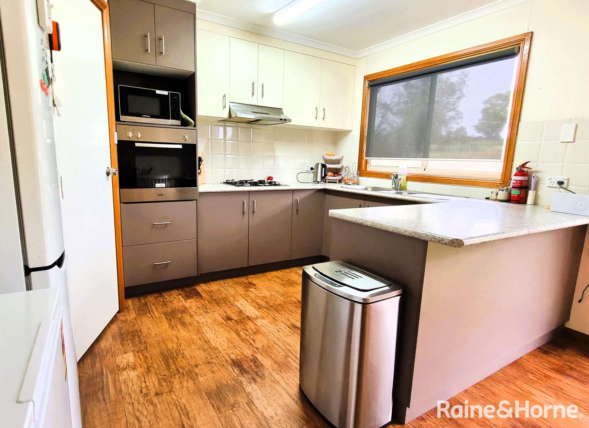 202 Pattersons Lane, Young For Sale by Farmbuy.com - image 9