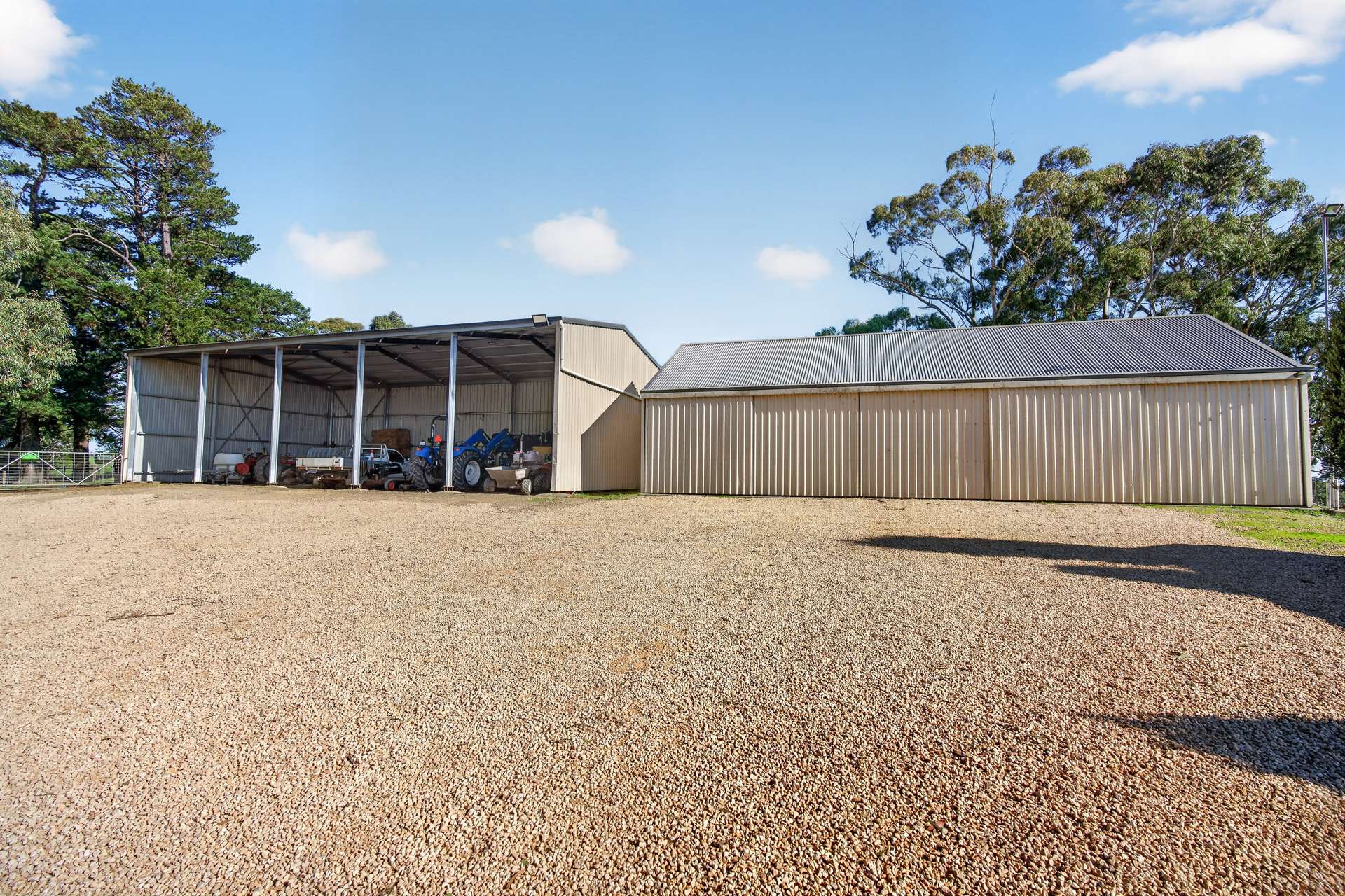 305 Greenhills Road, Green Hills Range For Sale by Farmbuy.com - image 35