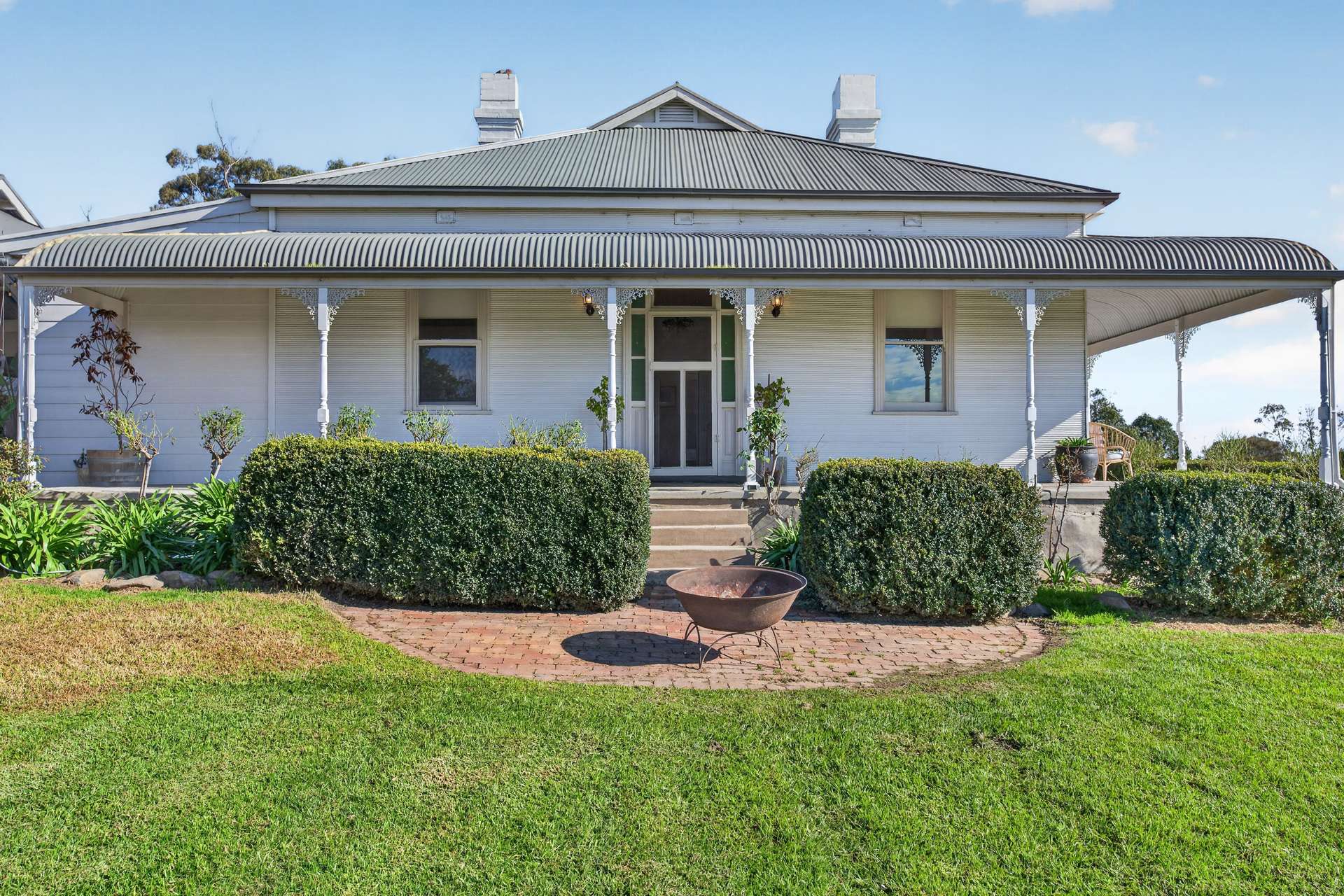 305 Greenhills Road, Green Hills Range For Sale by Farmbuy.com - image 4