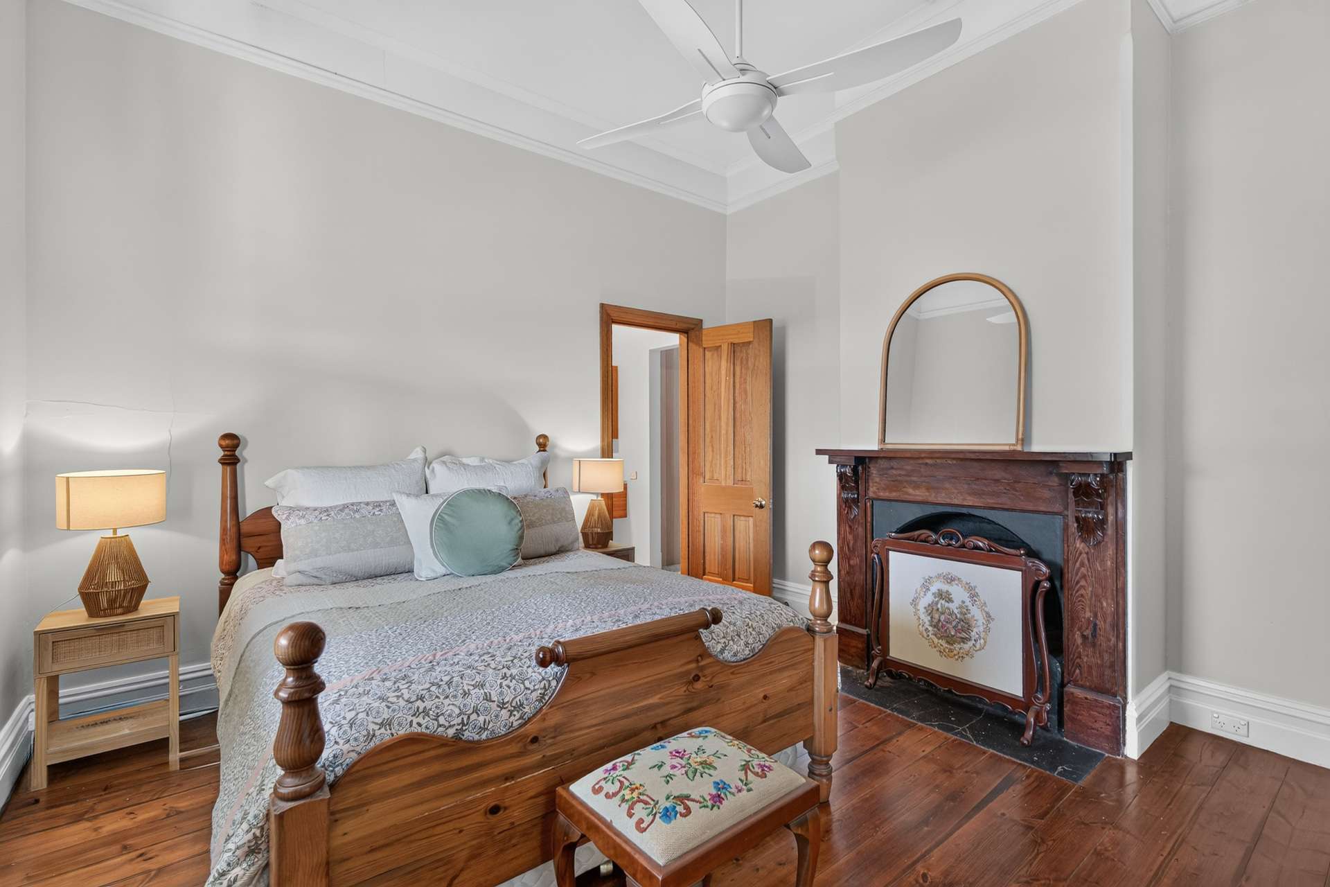305 Greenhills Road, Green Hills Range For Sale by Farmbuy.com - image 16