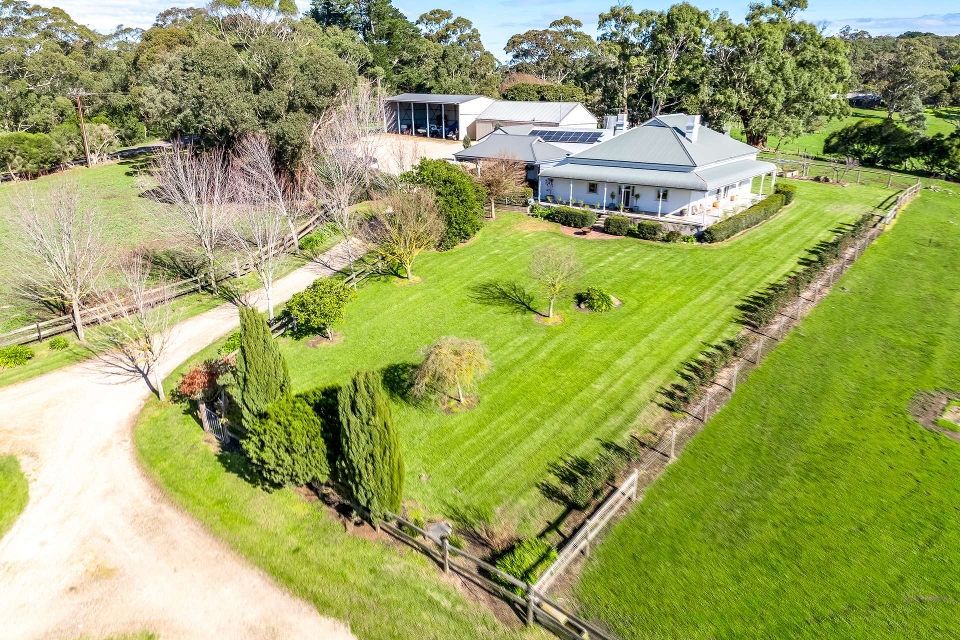 305 Greenhills Road, Green Hills Range For Sale by Farmbuy.com - image 3