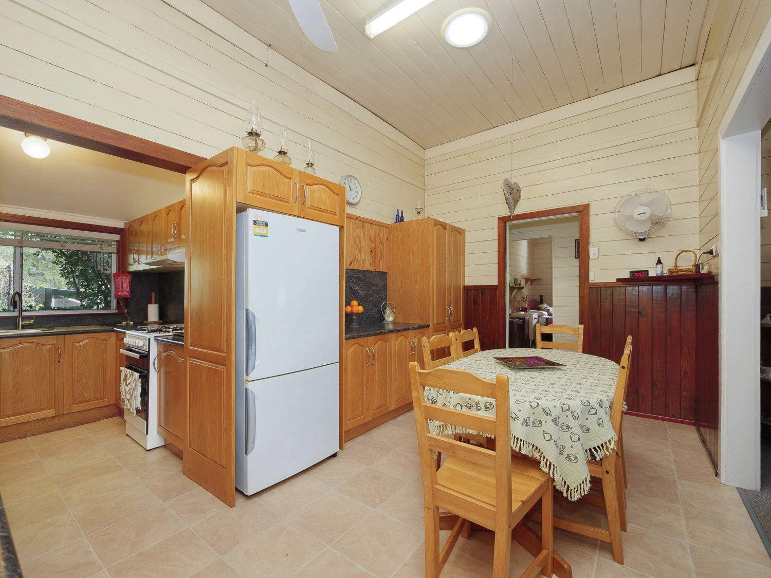 9690 Summerland Way, Casino For Sale by Farmbuy.com - image 5