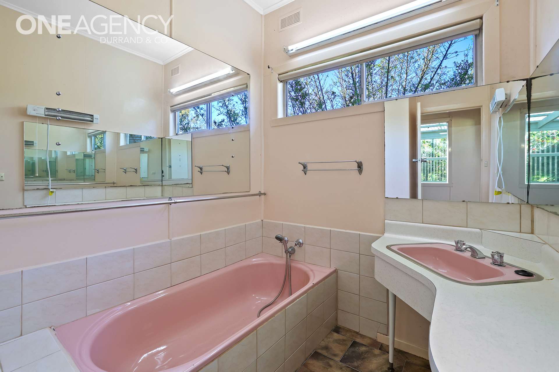 106 Old Telegraph Road, Drouin West For Sale by Farmbuy.com - image 13