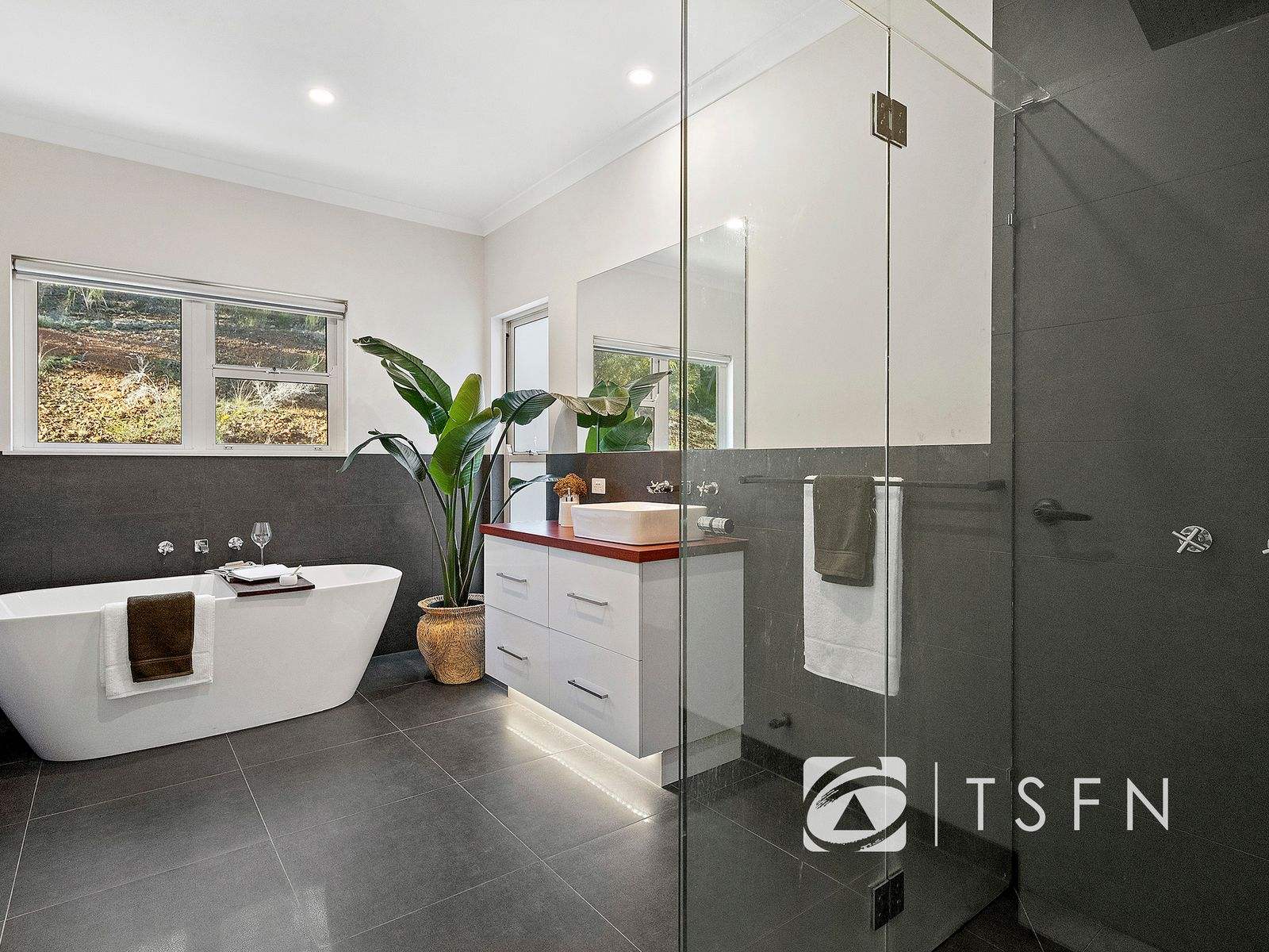 31 Sutcliffe Road, Lockwood South For Sale by Farmbuy.com - image 11