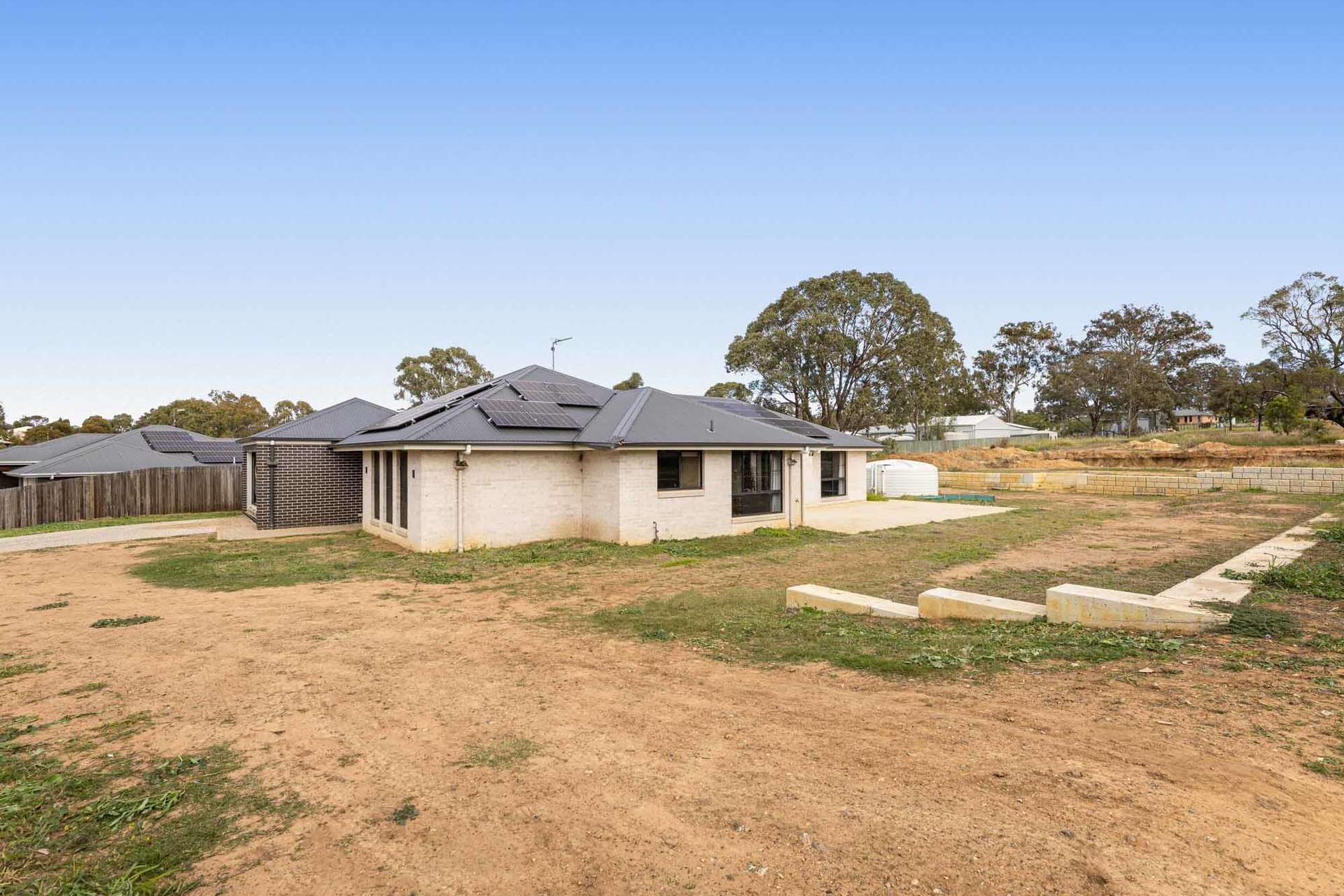 14 Farmer Drive, Meringandan West For Sale by Farmbuy.com - image 15