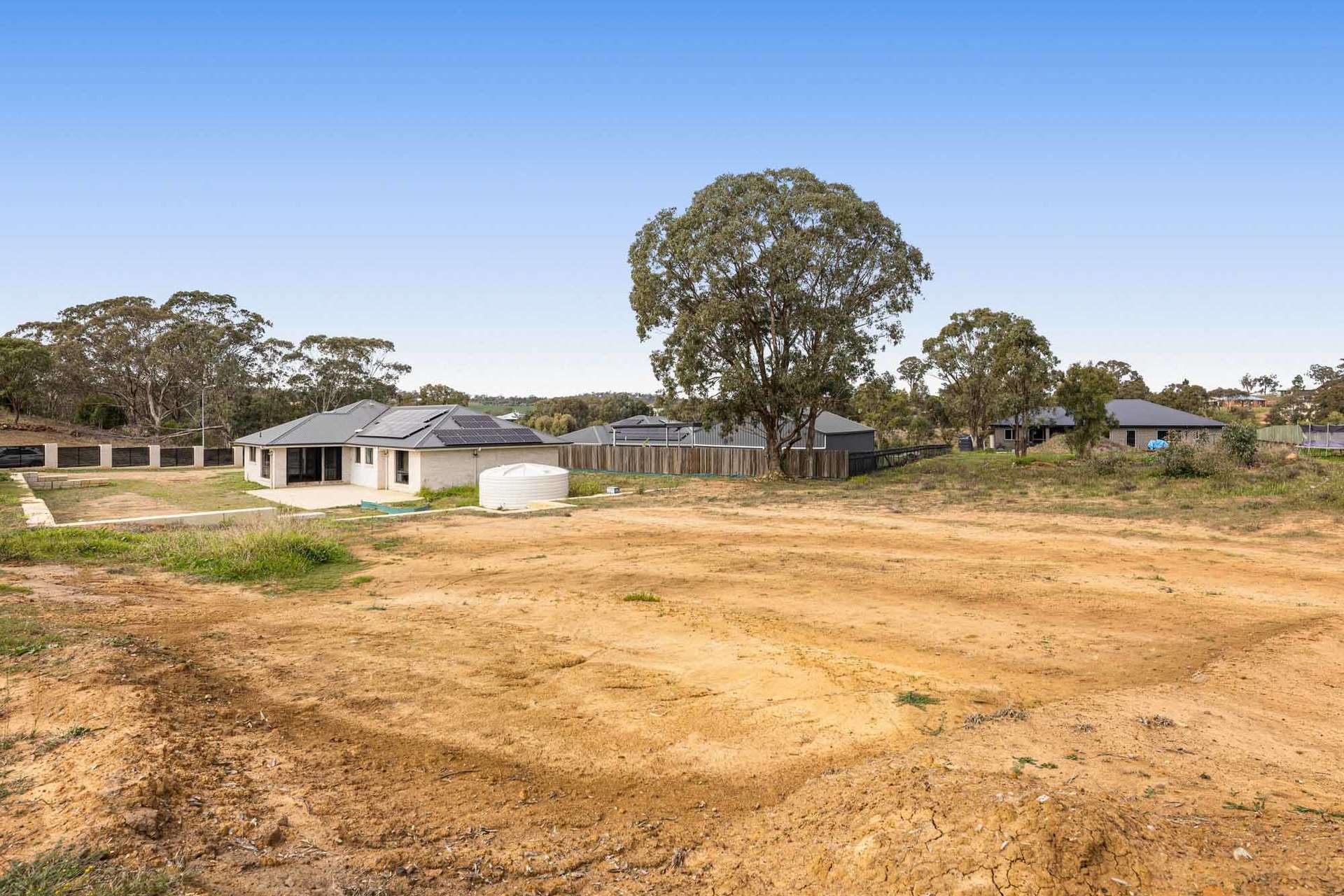 14 Farmer Drive, Meringandan West For Sale by Farmbuy.com - image 14