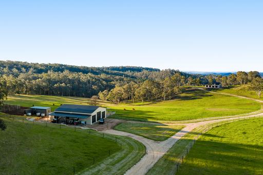 Farm For Sale - QLD - Hampton - 4352 - Pine Valley Ranch - Premium Grazing Country with Spectacular Escarpment Views 