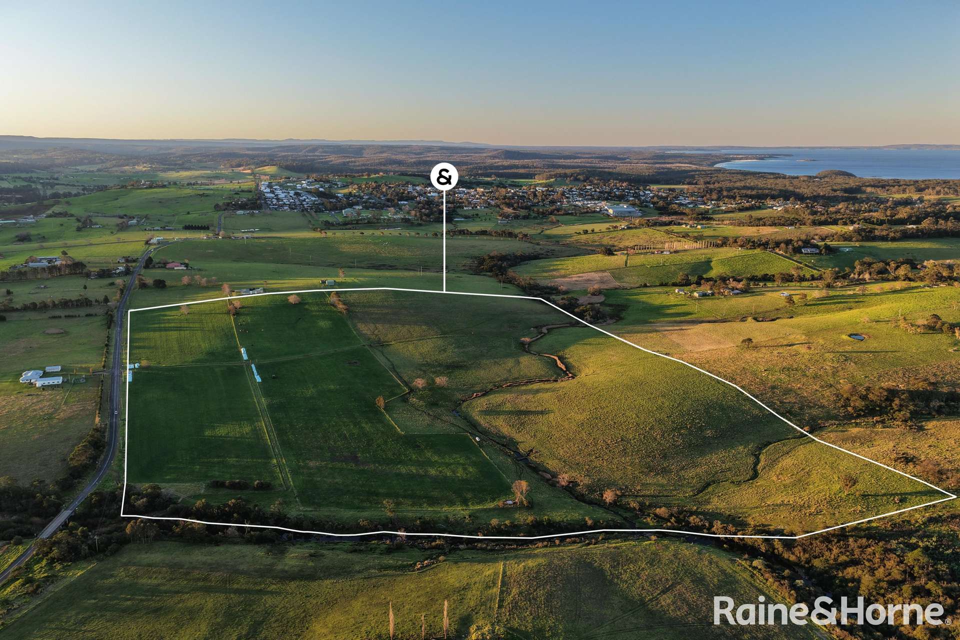 133 Woodstock Road, Milton For Sale by Farmbuy.com - image 7