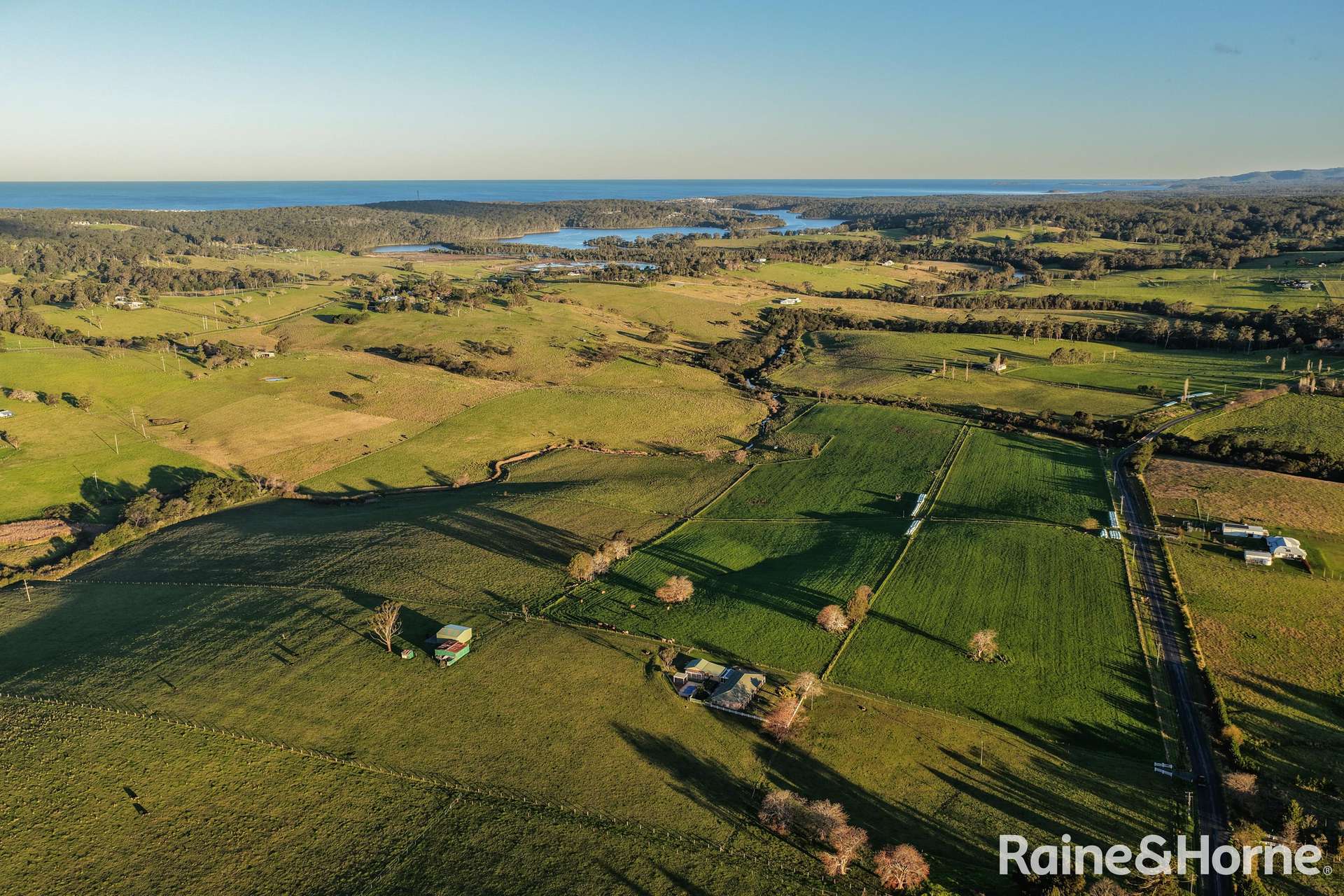 133 Woodstock Road, Milton For Sale by Farmbuy.com - image 3