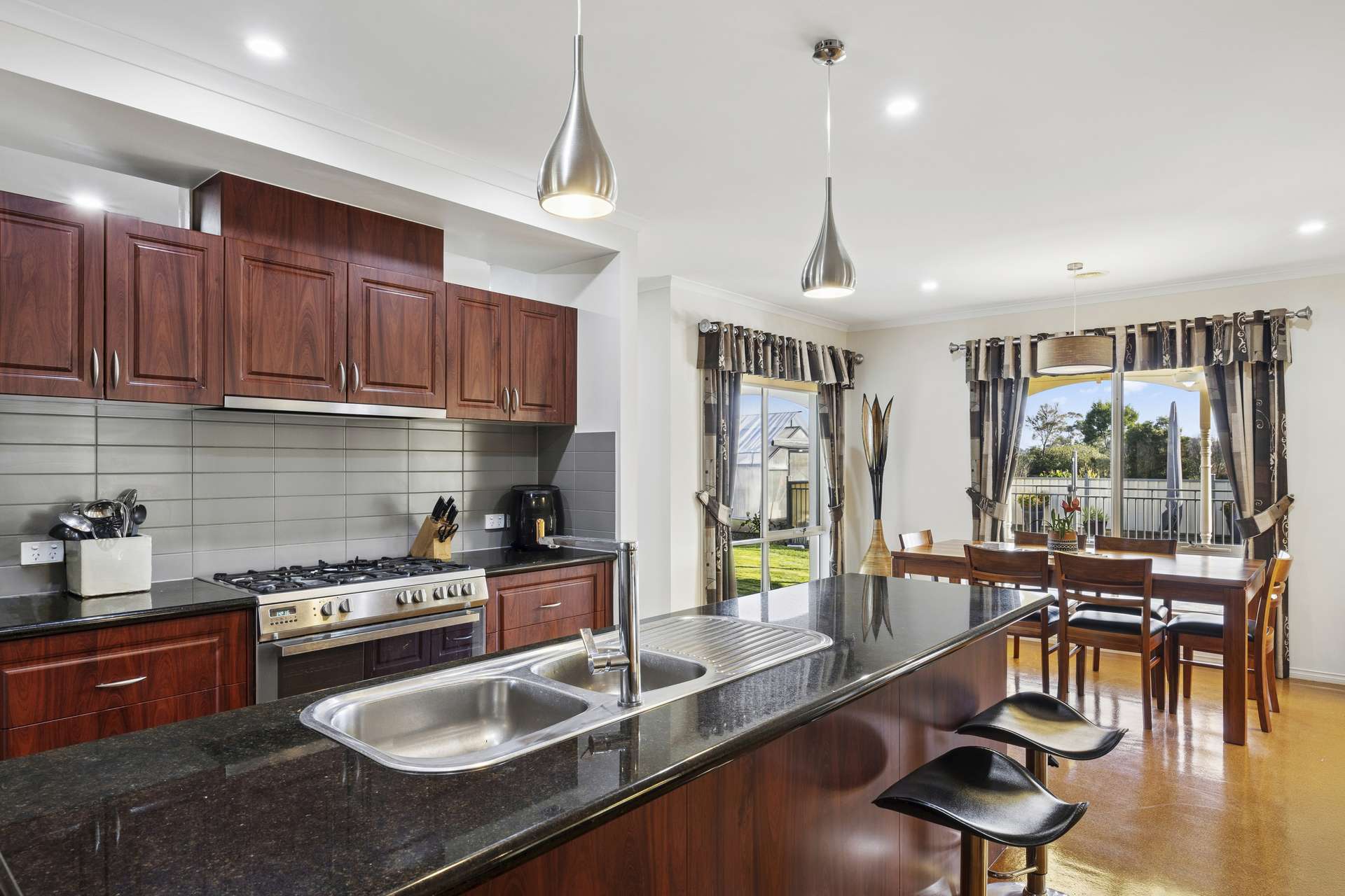 60 Roberts Road, Cobden For Sale by Farmbuy.com - image 4