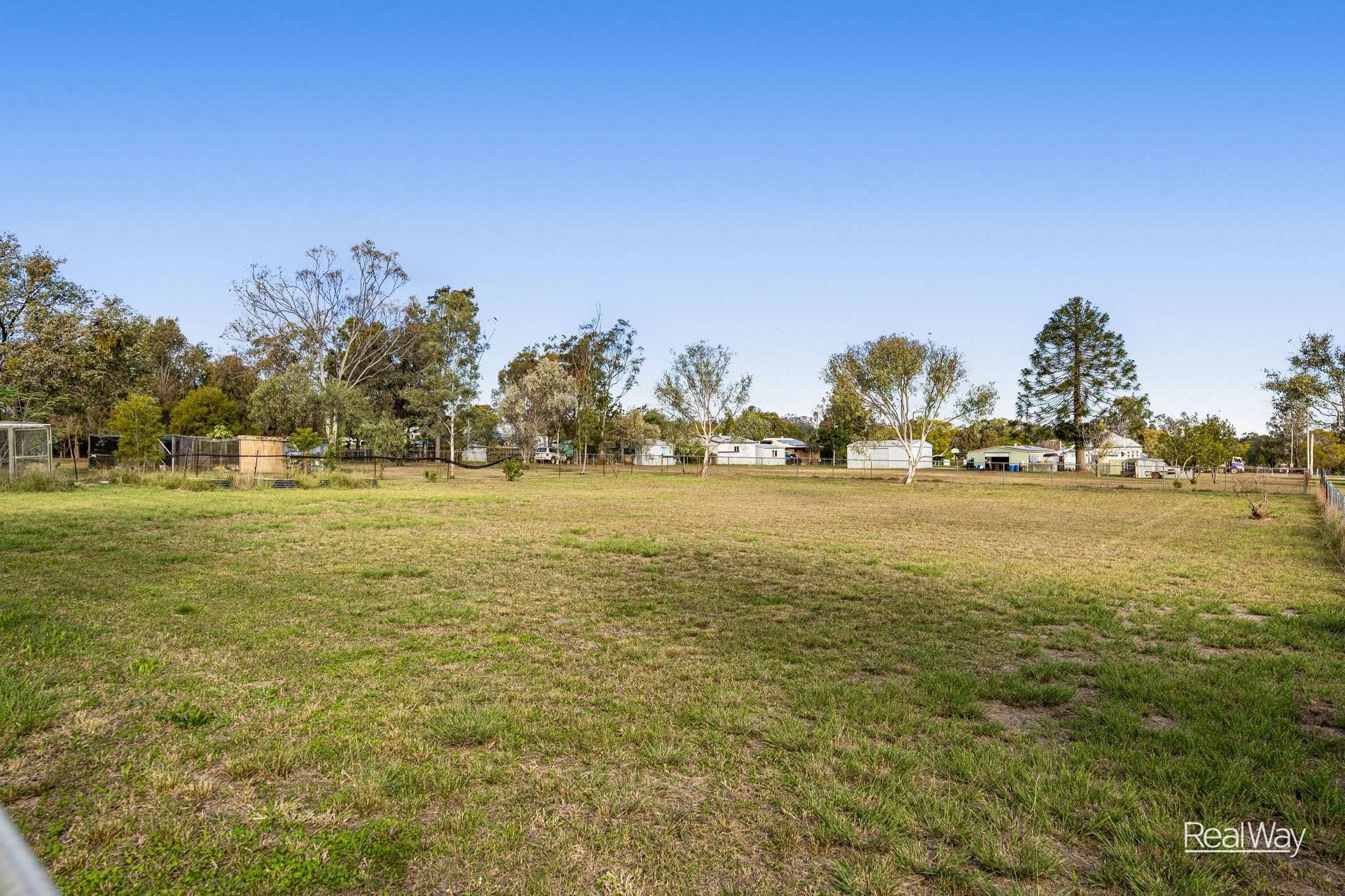 8 Kann Street, Goombungee For Sale by Farmbuy.com - image 10