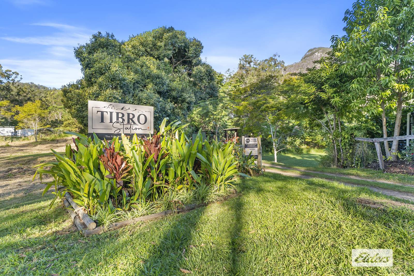 171 Barrs Road, Glass House Mountains For Sale by Farmbuy.com - image 16