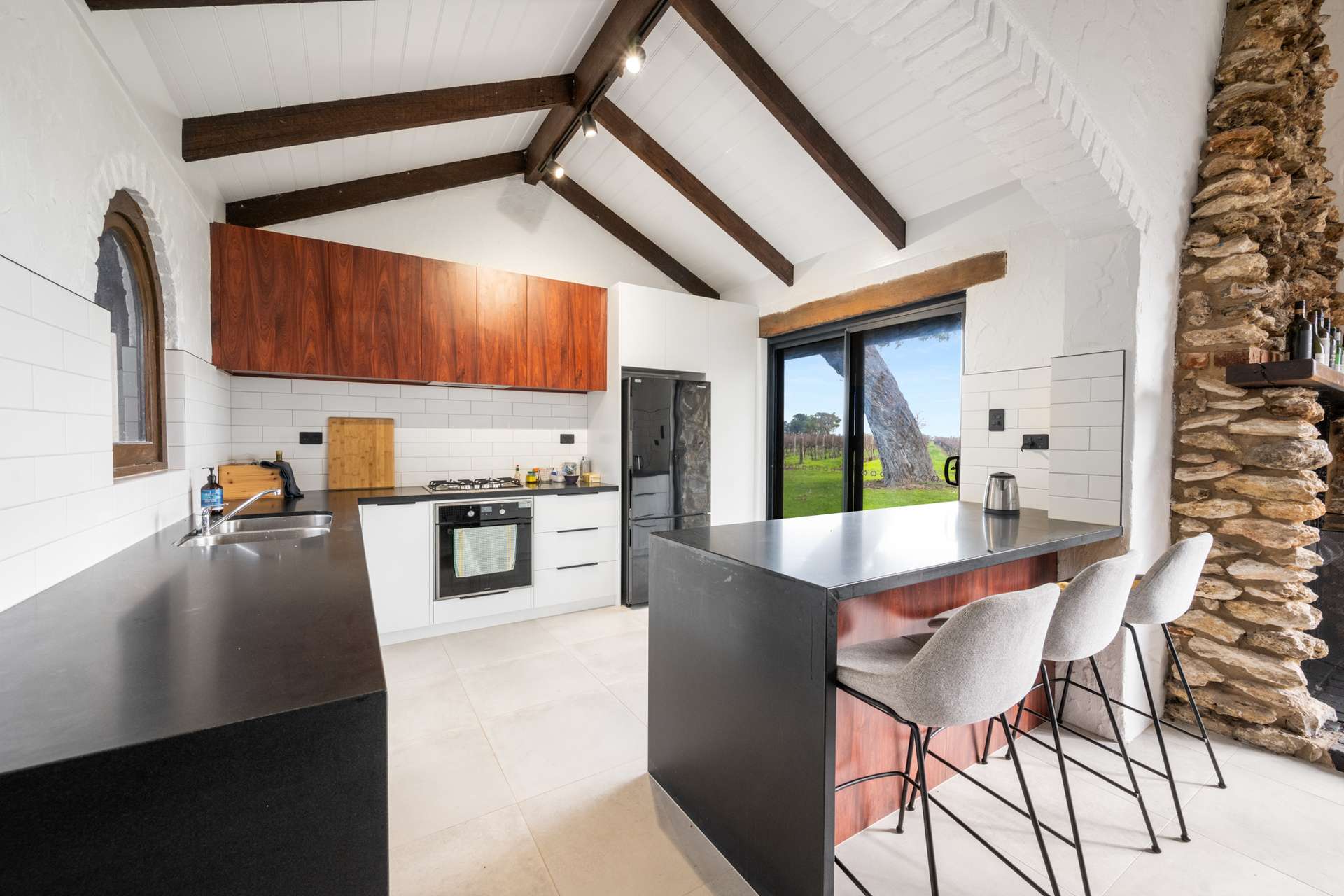11 Maaoupe Road, Penola For Sale by Farmbuy.com - image 5