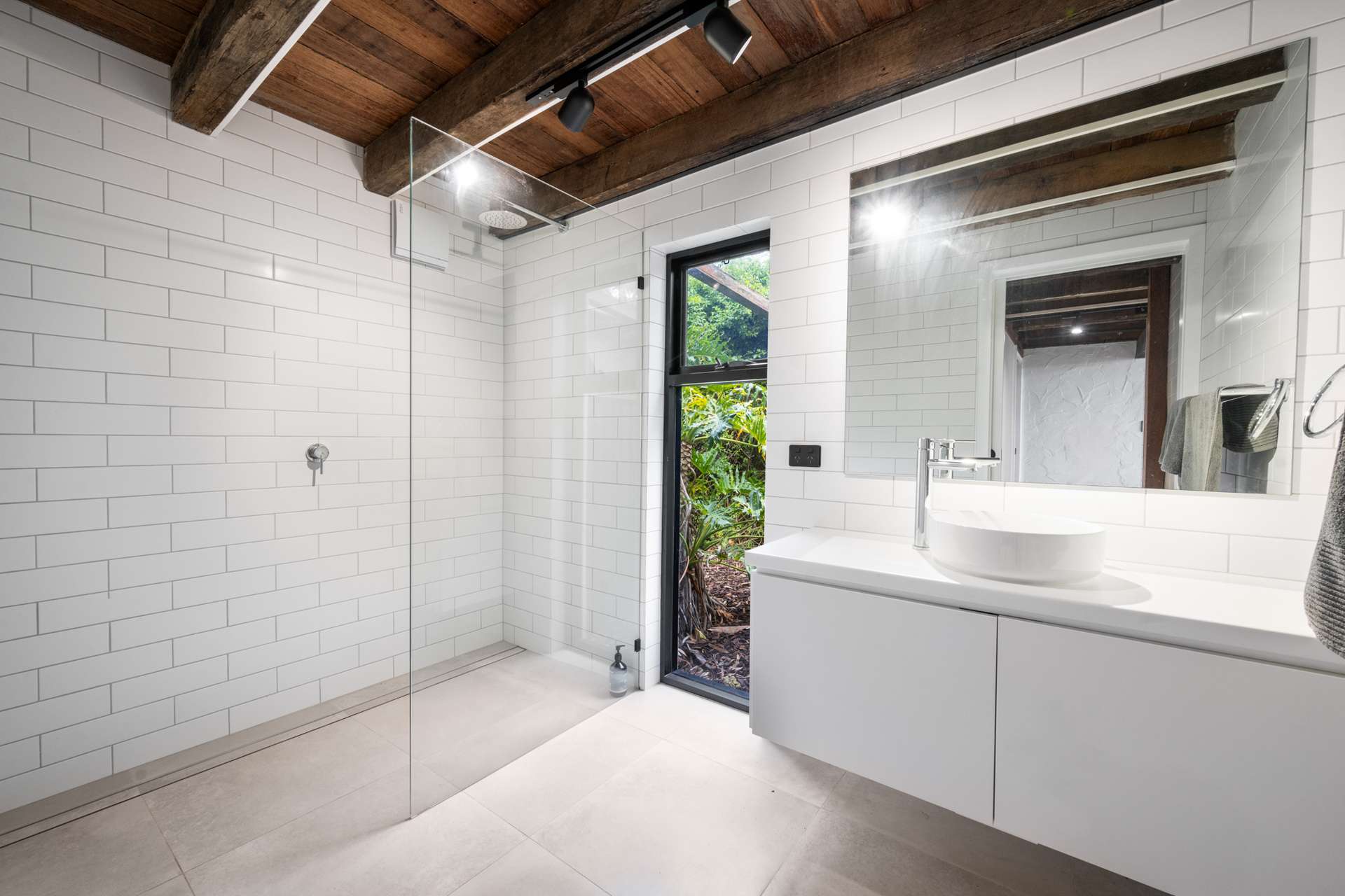 11 Maaoupe Road, Penola For Sale by Farmbuy.com - image 9