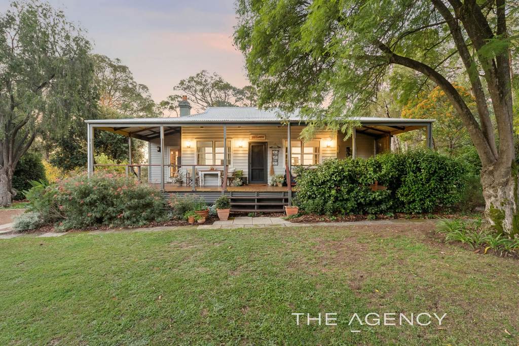 1825 Jacoby Street, Mundaring WA 6073