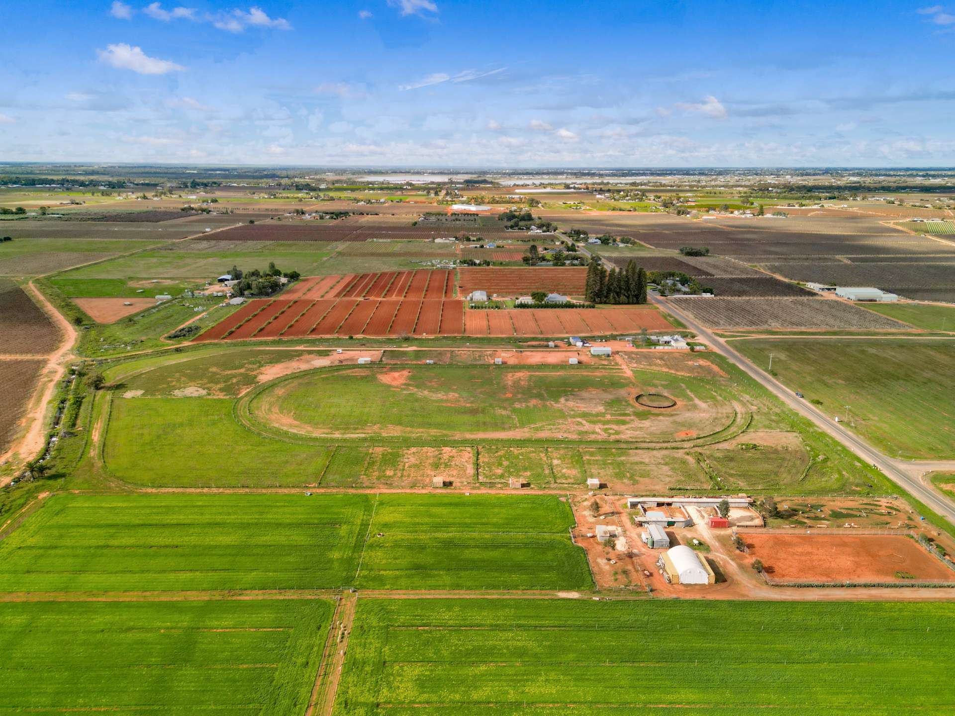 132 Sixth Street, Merbein For Sale by Farmbuy.com - image 3