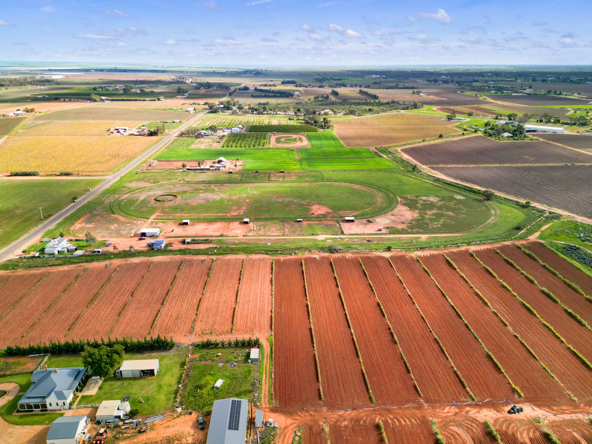 132 Sixth Street, Merbein For Sale by Farmbuy.com - image 4