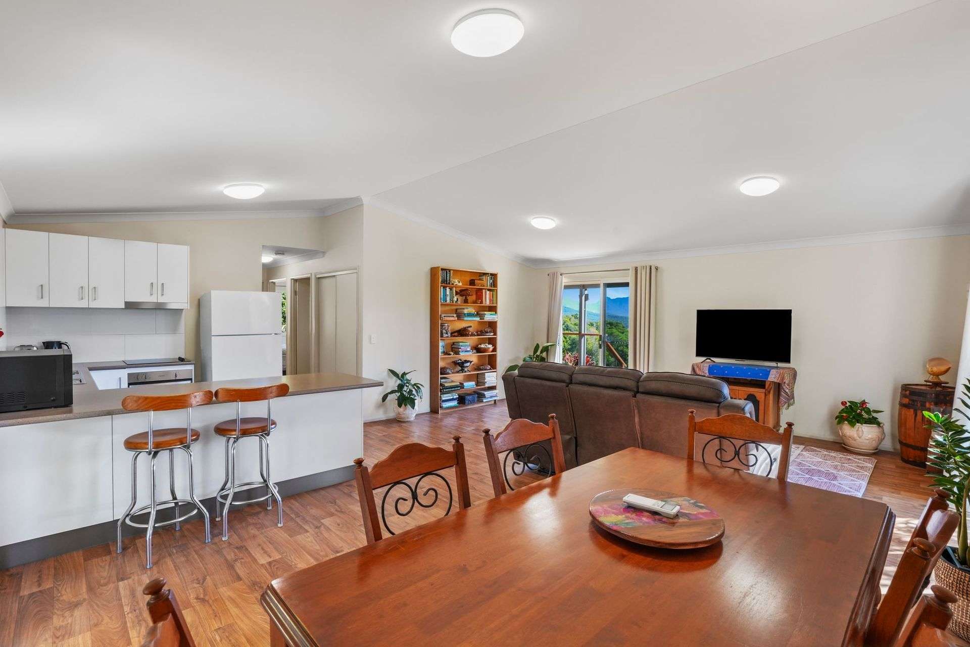 104 Lutter Road, Charlwood For Sale by Farmbuy.com - image 8