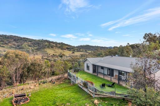Farm For Sale - NSW - Mudgee - 2850 - A VIEW WORTH COMING HOME TO 