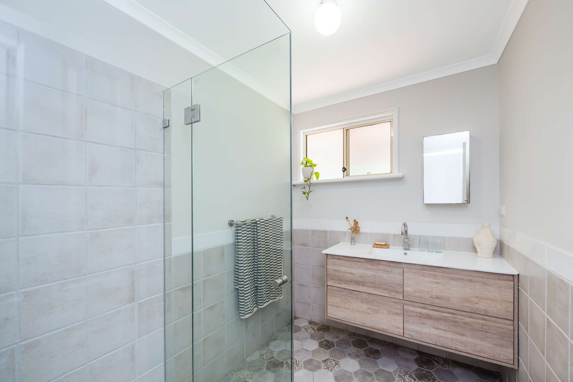 271 Old Plains Road, Bejoording For Sale by Farmbuy.com - image 9