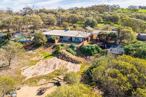 271 Old Plains Road, Bejoording WA 6566