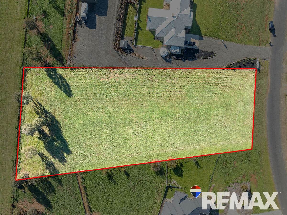 6 Taylor Street, Junee For Sale by Farmbuy.com - image 4